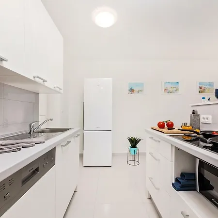 Marvista With Beautiful Sea View 2+2 * Rabac
